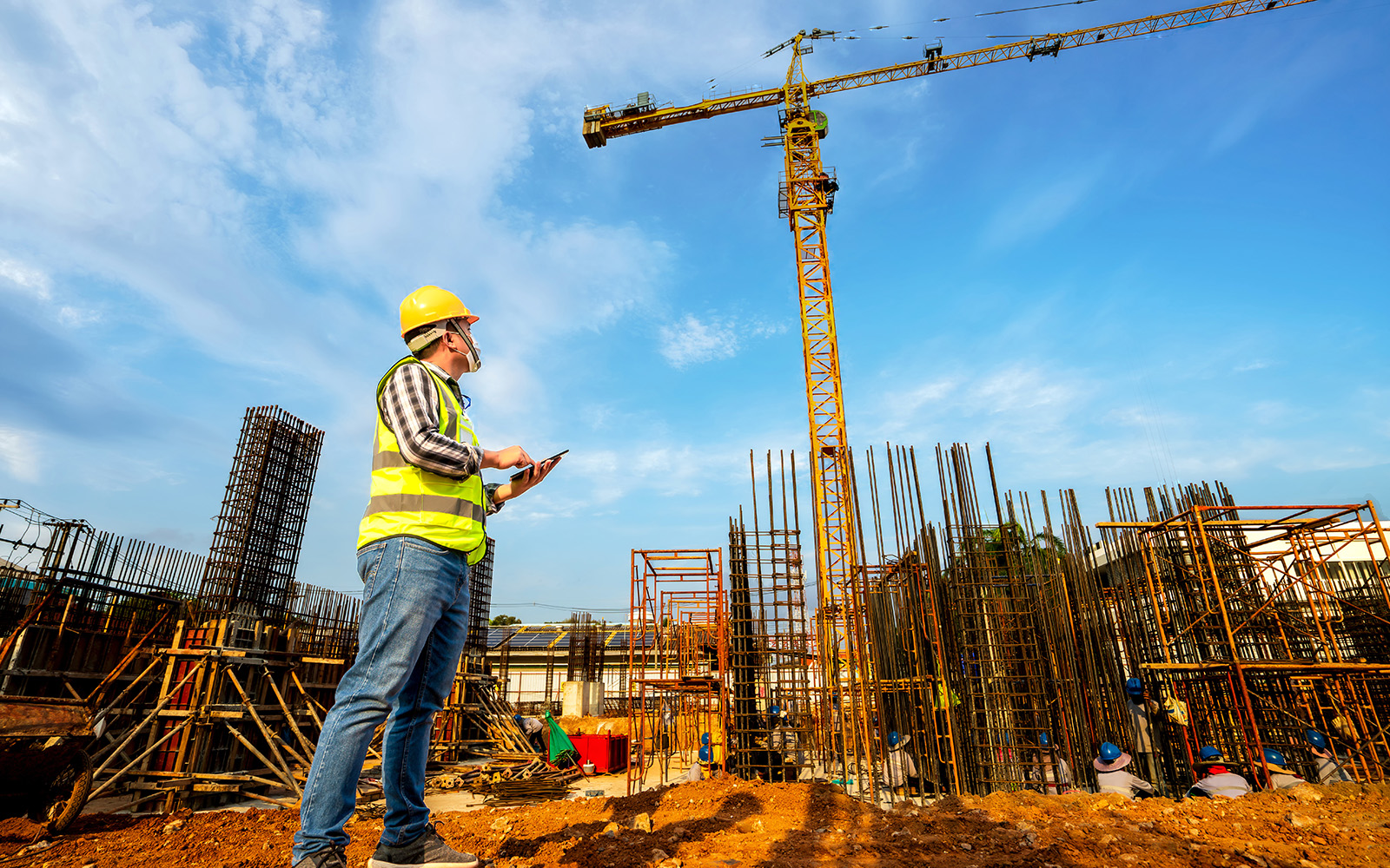 Leverage Data to Contextualize Competitive Construction