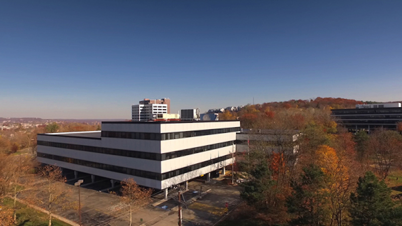 The exterior of 5 Garret Mountain Plaza