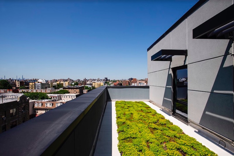 Home Street Residences Patio