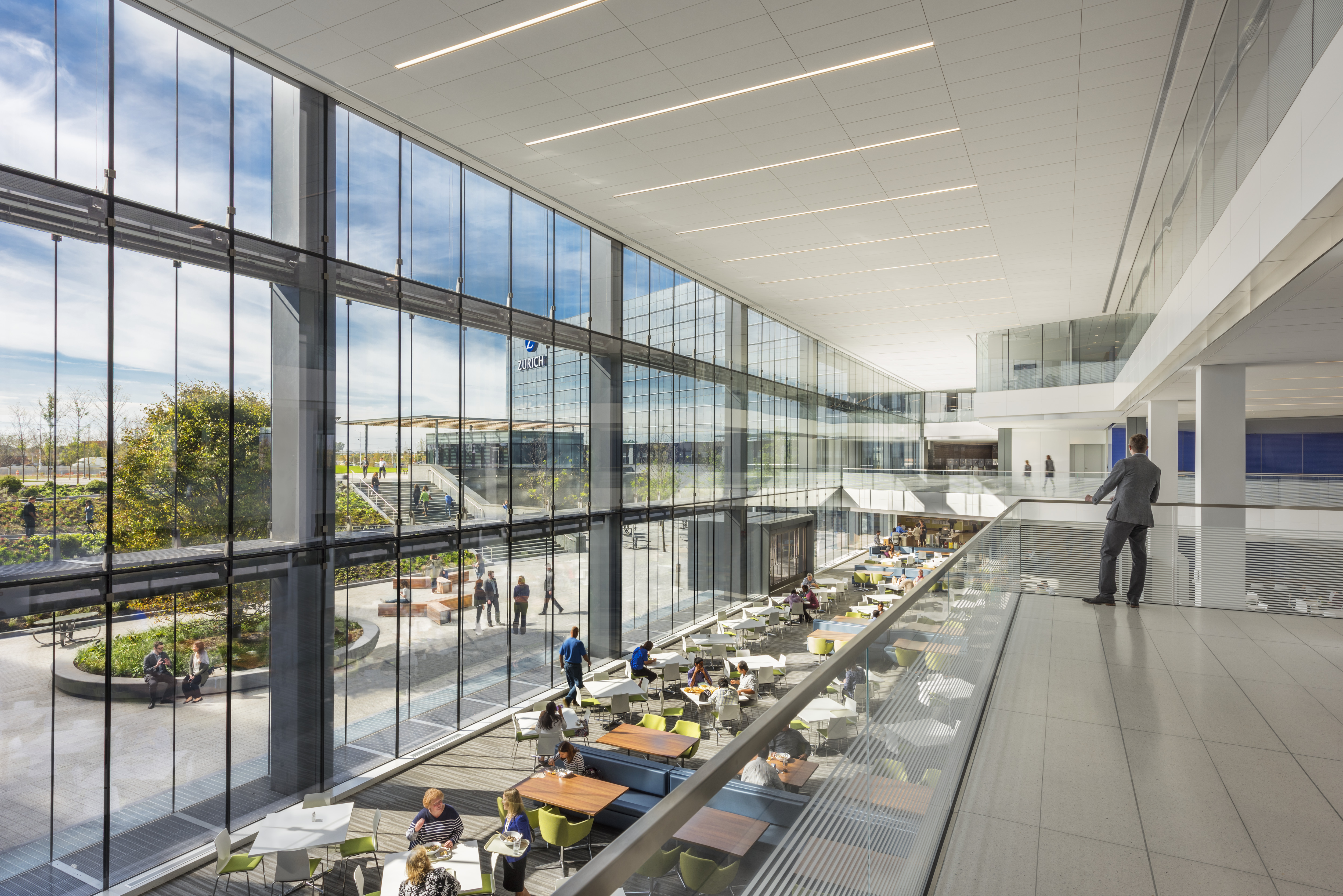 Pictured: Zurich North America Headquarters, Schaumburg, Ill., designed by Goettsch Partners. Photo © James Steinkamp Photography