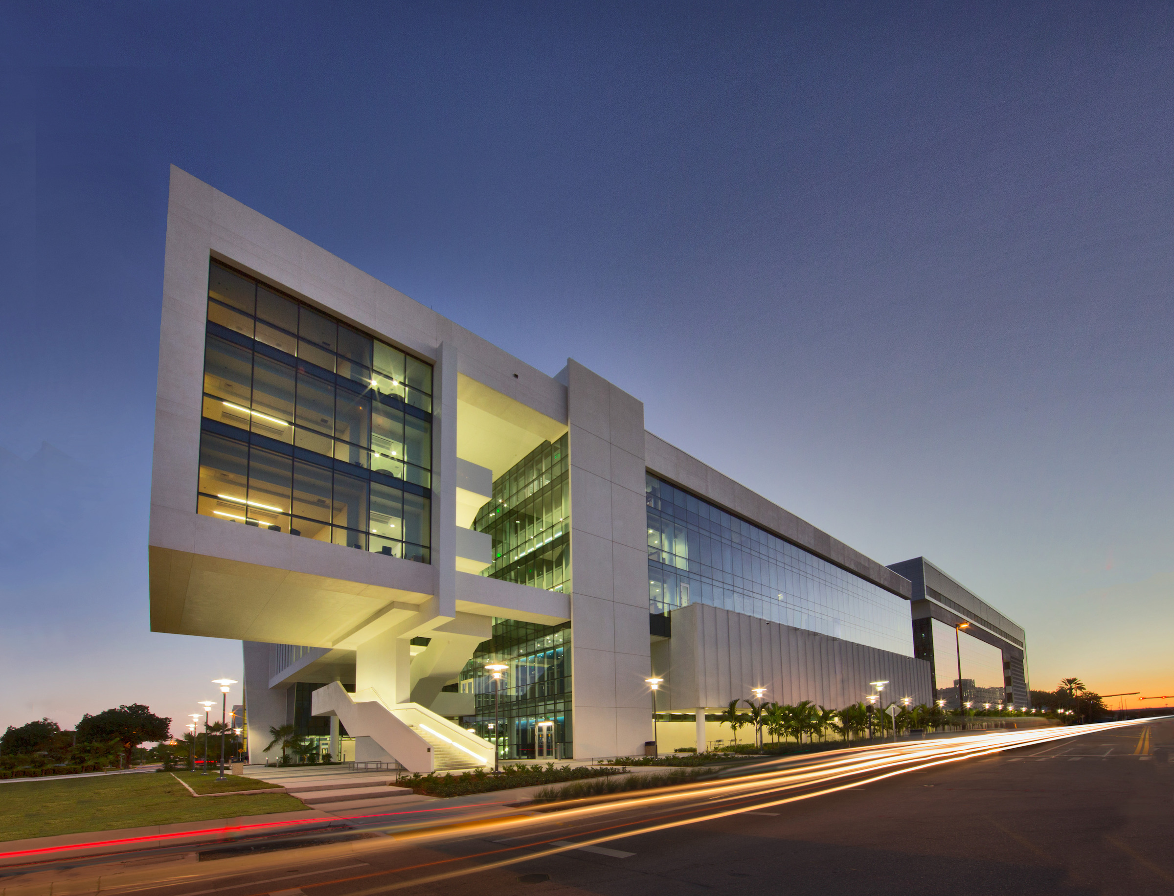 Photo: Florida International University Academic Health Center, courtesy Walter P Moore