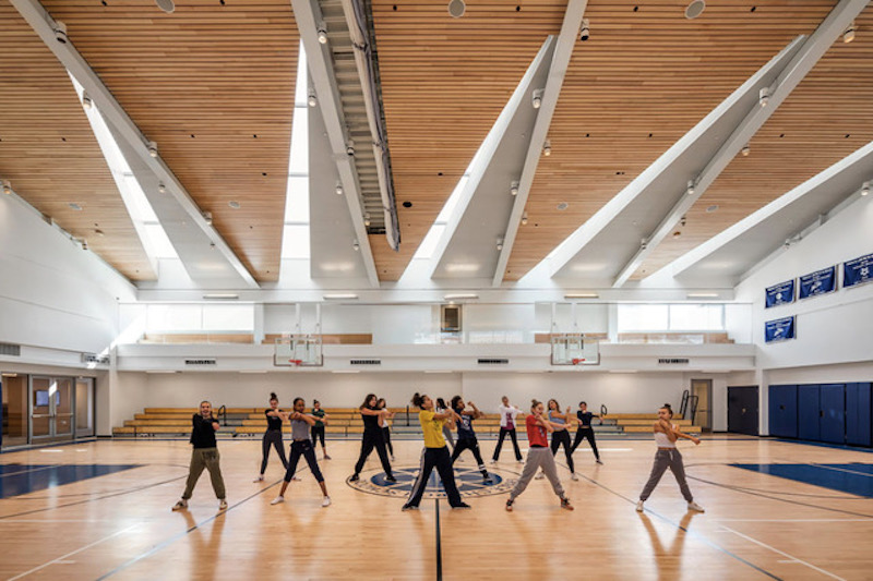 Students in the new gym expansion