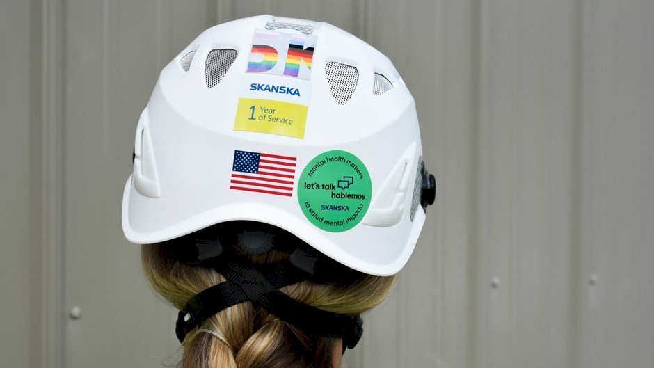 Skanska USA's mental health trainees are identified by a Green Sticker