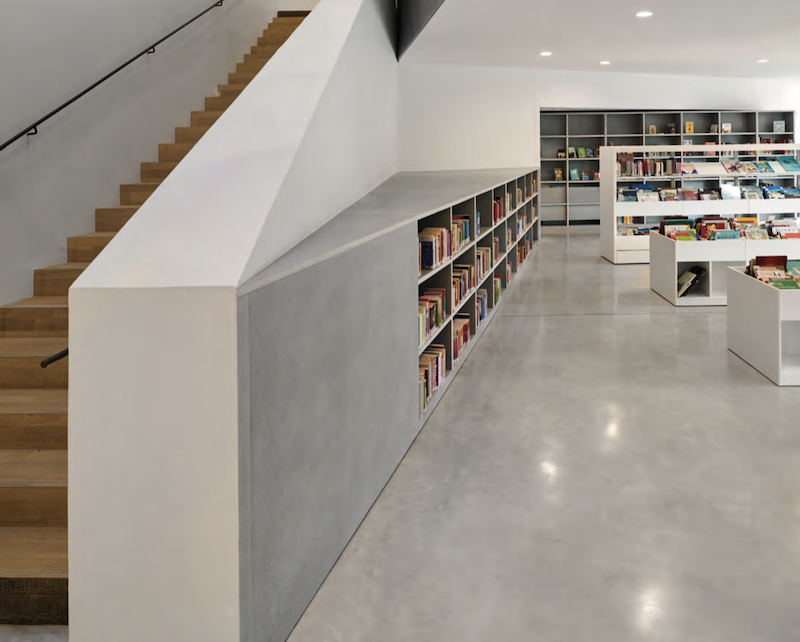 Pierre Bottero media library interior