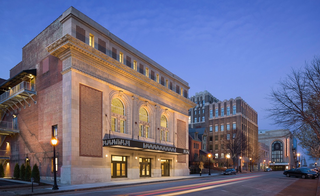 Sun Theater serves the youth of St. Louis