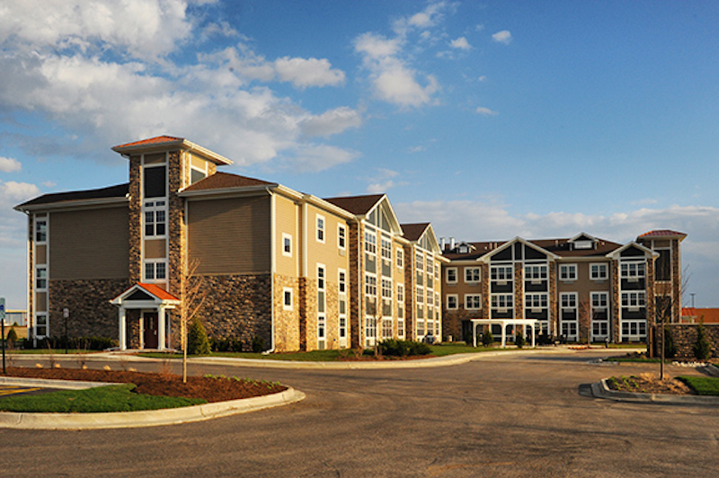 Residences of Crystal Lake exterior facade