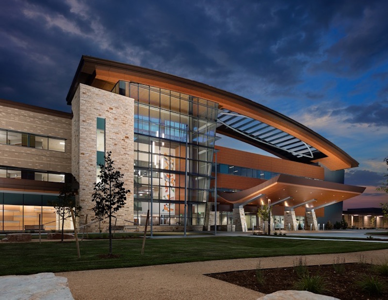 The exterior of the new UCHealth Longs Peak Hospital