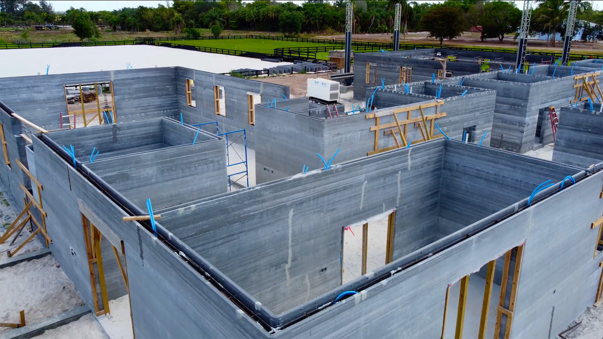 World's largest 3D-printed building in progress