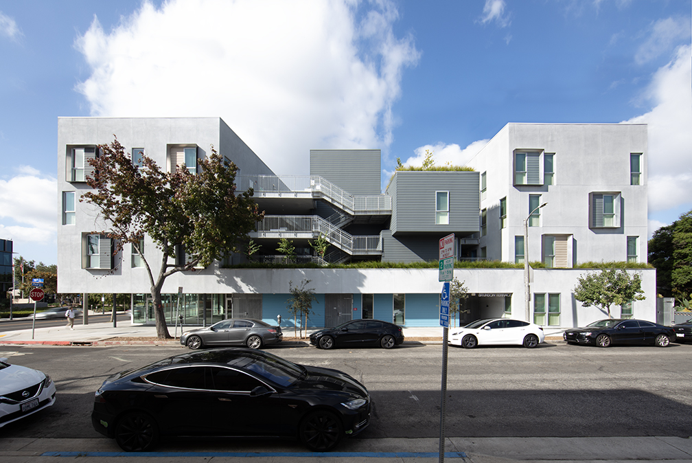 Brunson Terrace all-electric affordable housing project in Santa Monica, Calif., designed by Brooks + Scarpa Photo courtesy Brooks + Scarpa