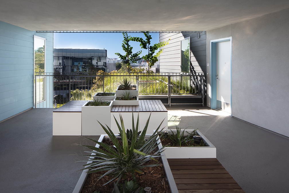 Brunson Terrace all-electric affordable housing project in Santa Monica, Calif., designed by Brooks + Scarpa Photo courtesy Brooks + Scarpa