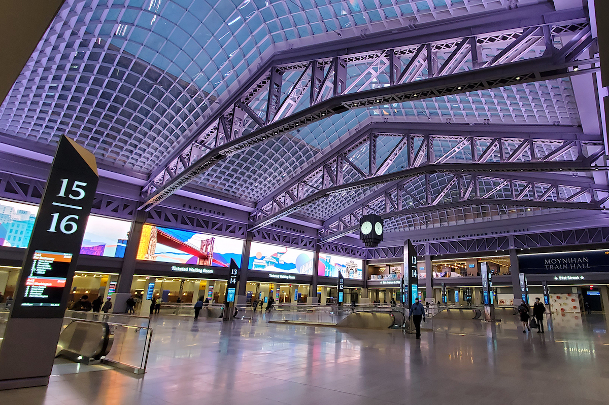 1_moynihan-train-hall---03---main-boarding-concourse-looking-southeast---photo-by-severud.jpg