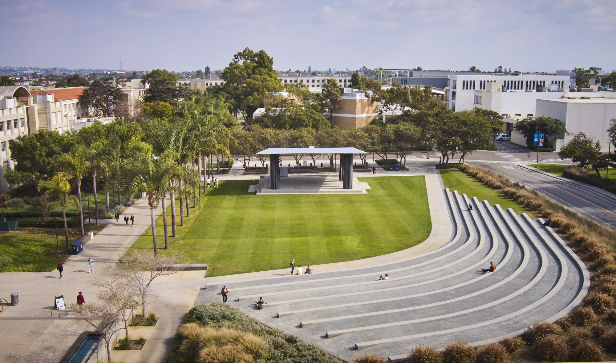 Loyola Marymount University's Drollinger Family Stage, designed by SOM. Photo: © SOM | Dave Burk