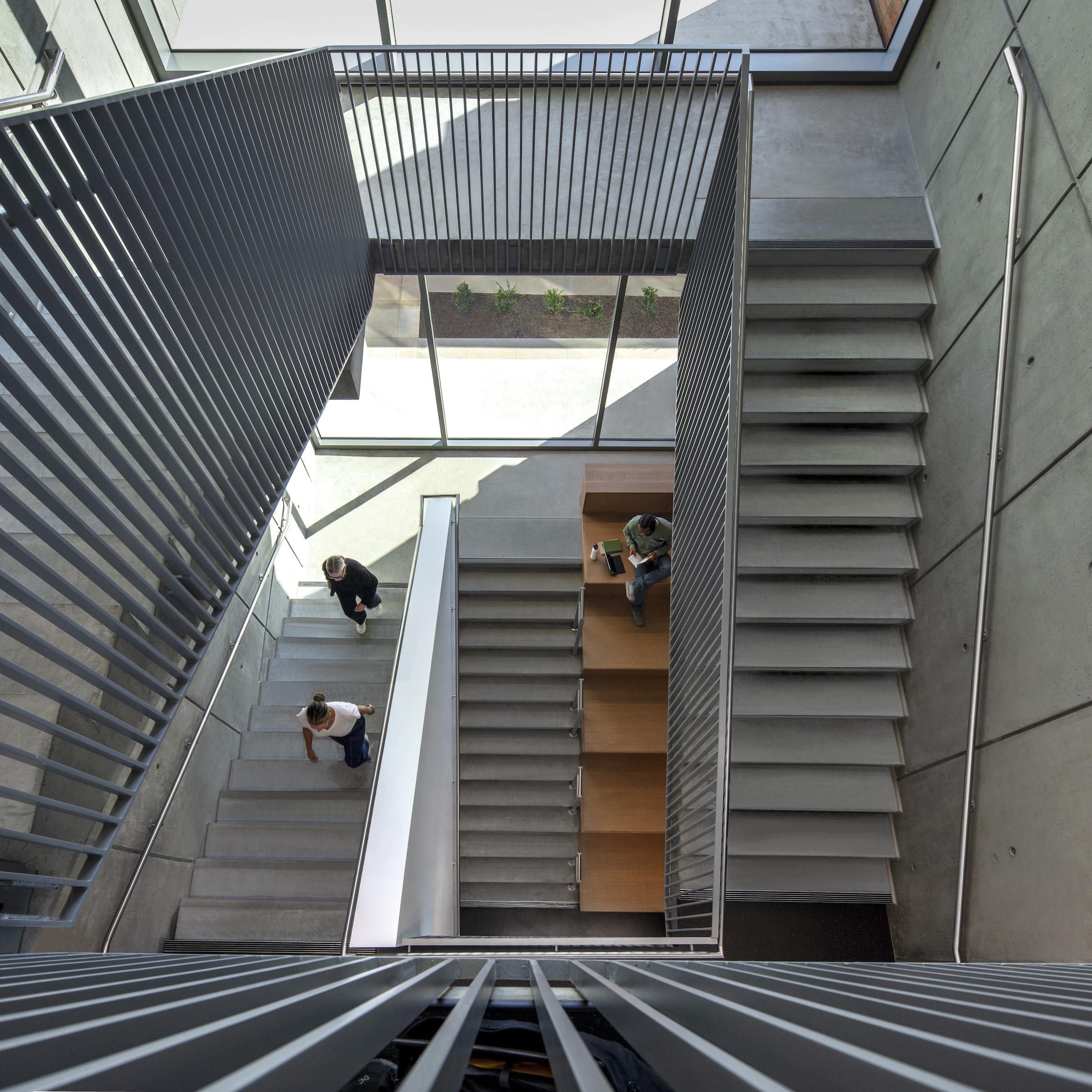 The University of California, Riverside, School of Medicine has opened the 94,576-sf, five-floor Education Building II (EDII). Photo: Bill Timmerman Photography