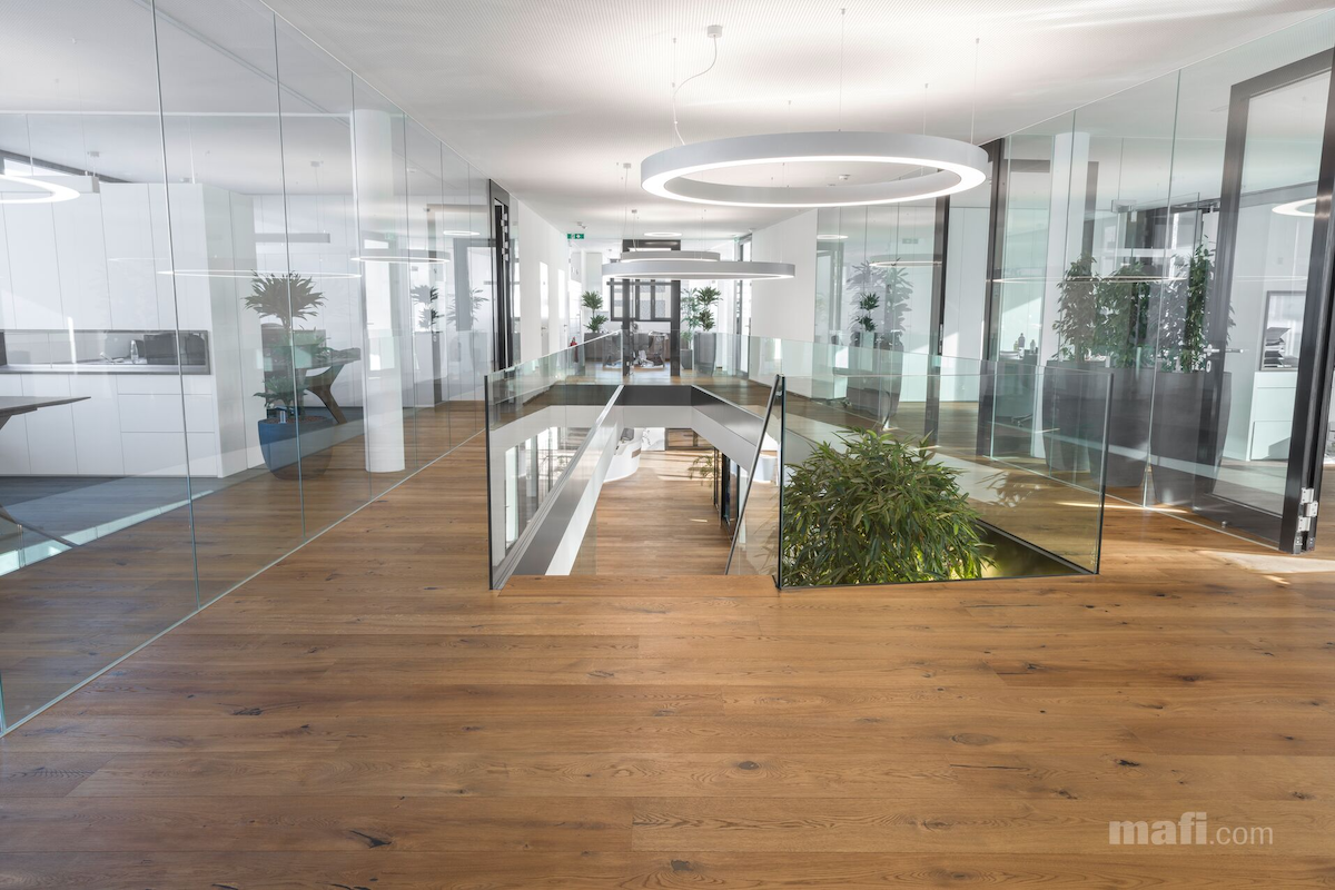 mafi wood flooring with bamboo plants at Starzinger GmbH