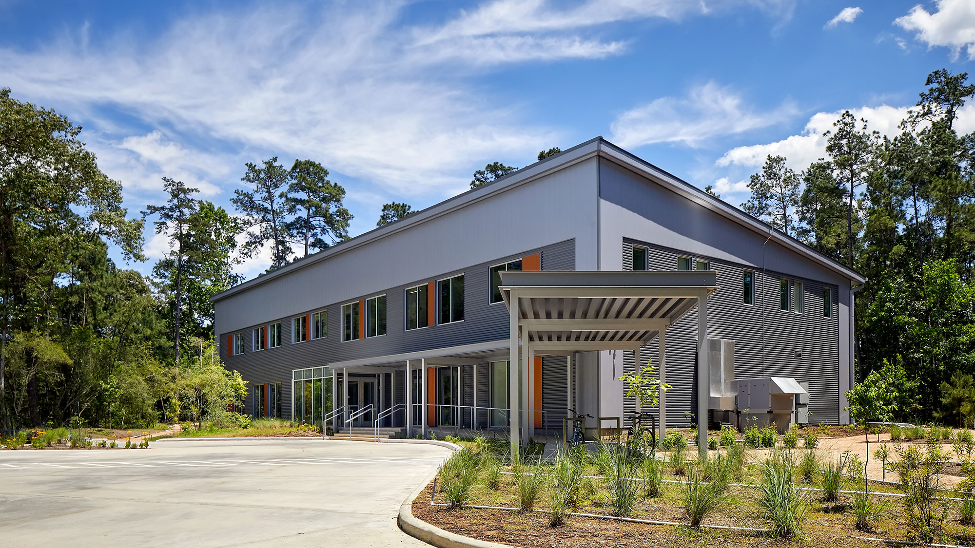 An exterior shot of the Houston Advanced Research Center