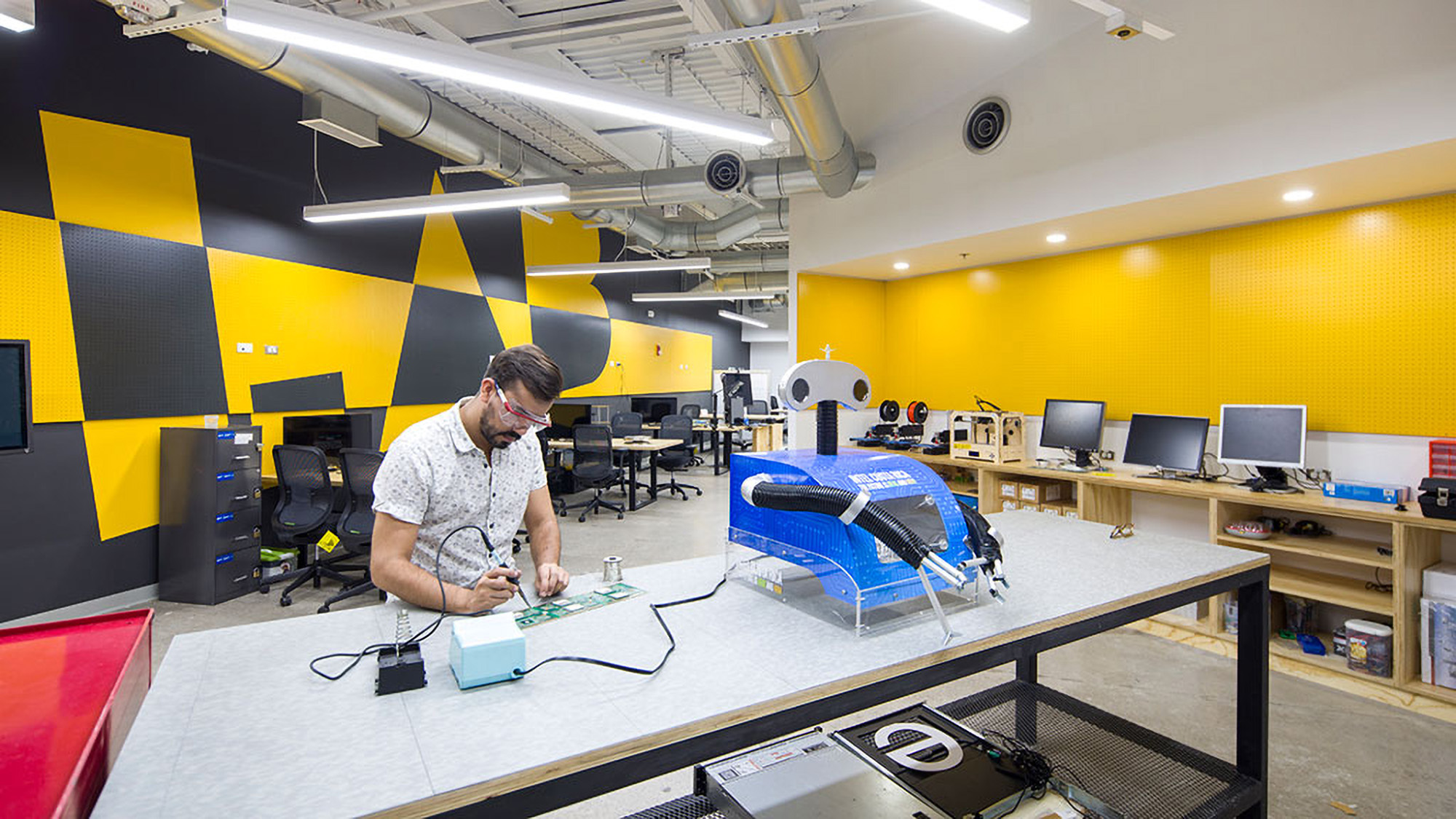 Tech Innovation Lab, Heredia, Costa Rica. Photo by Andres Garcia Lachner.