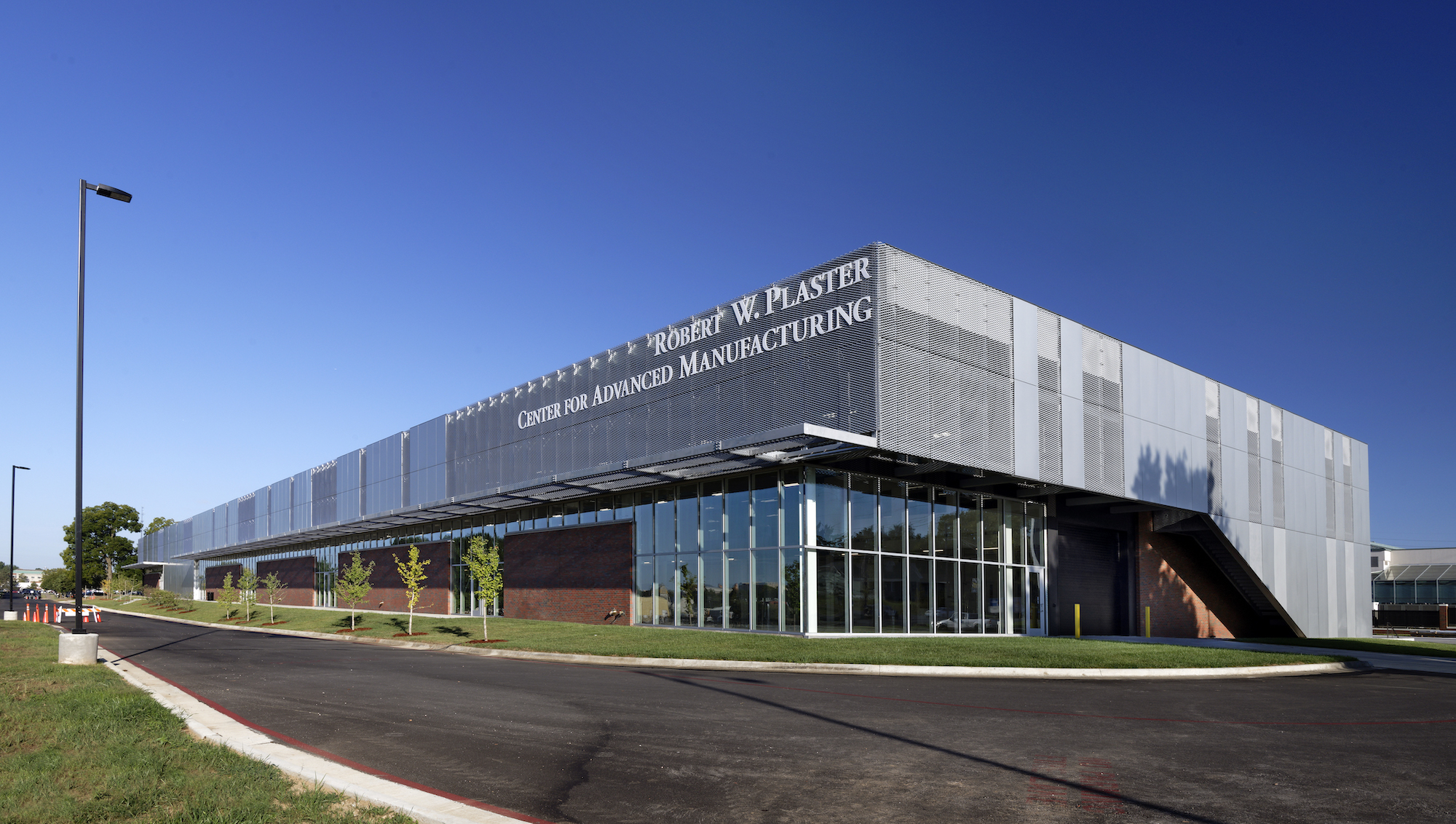 First-of-its-kind advanced manufacturing center opens at Ozarks Technical Community College