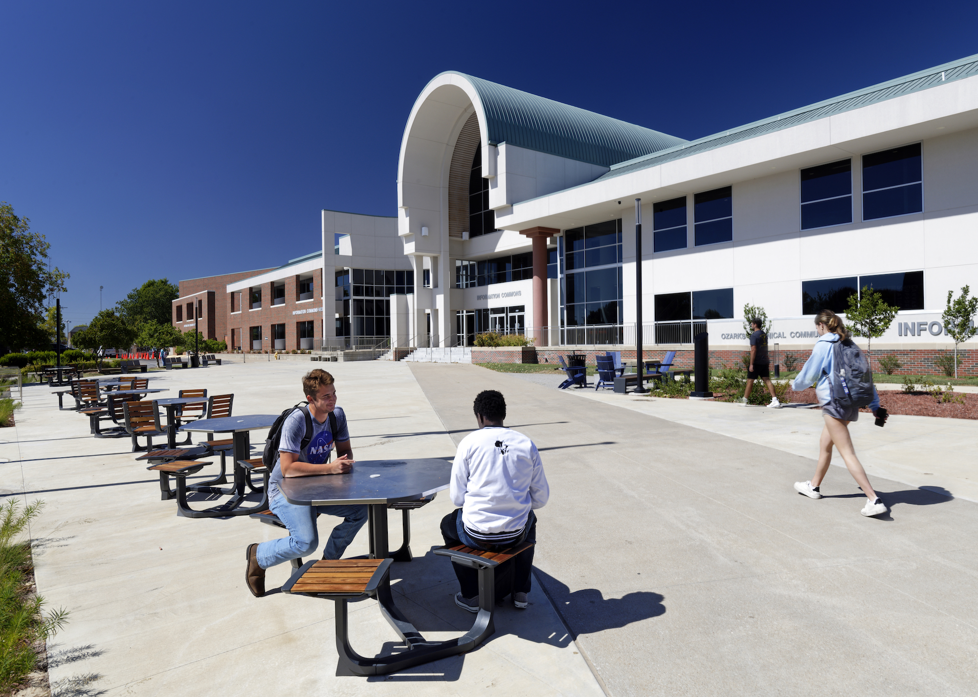 First-of-its-kind advanced manufacturing center opens at Ozarks Technical Community College