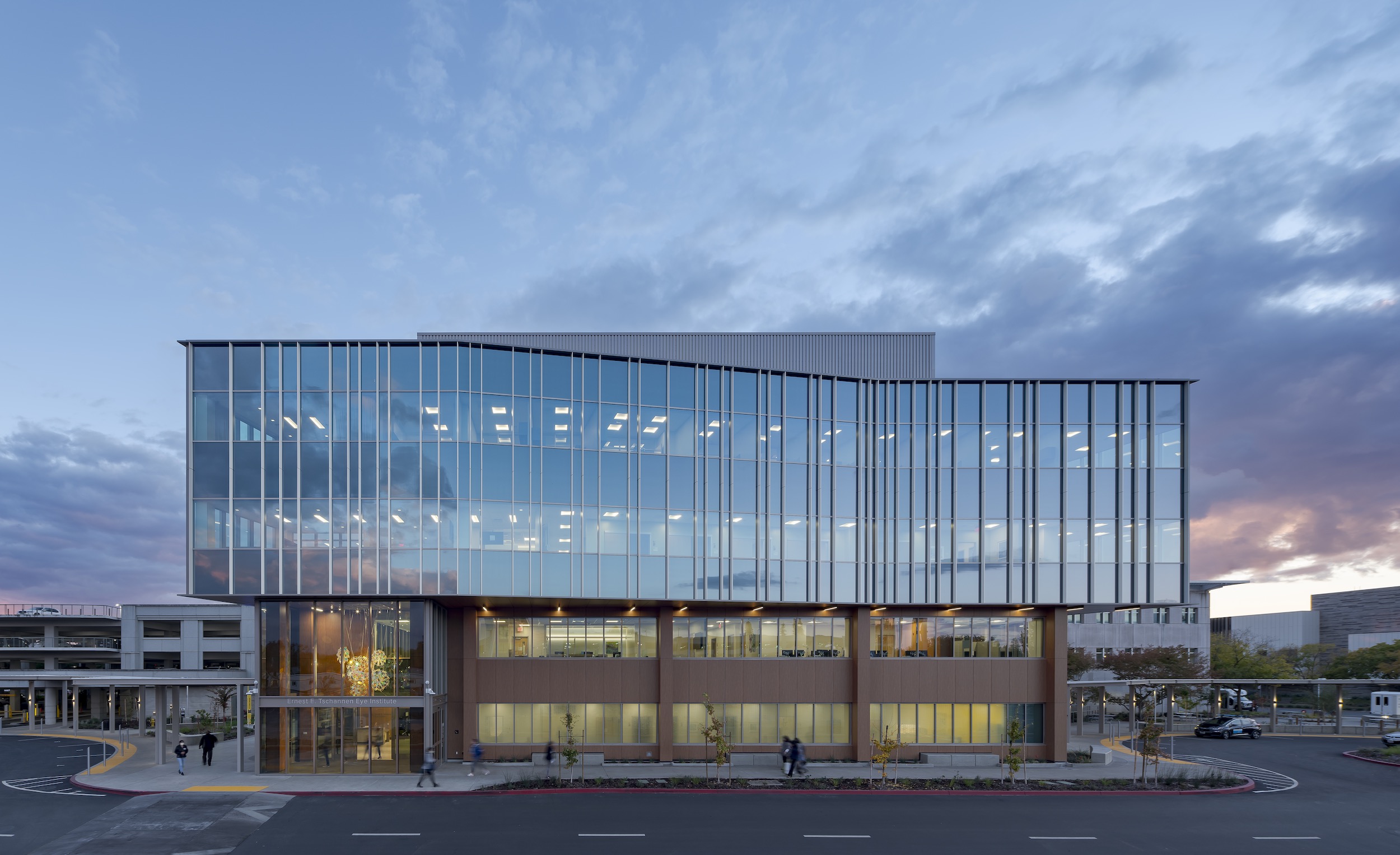 UC Davis Health opens Ernest E. Tschannen Eye Institute Building, designed by HGA, built by McCarthy Building Companies All photos courtesy UC Davis Health