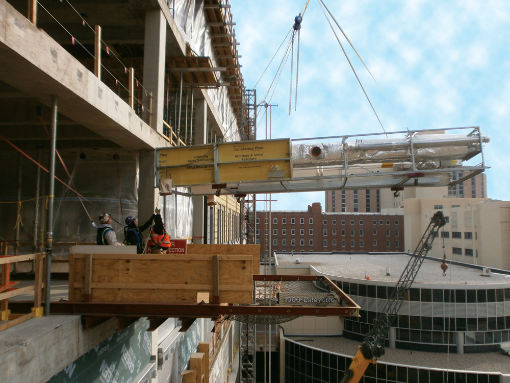 By employing advanced prefabrication techniques, the Building Team for the 840,0