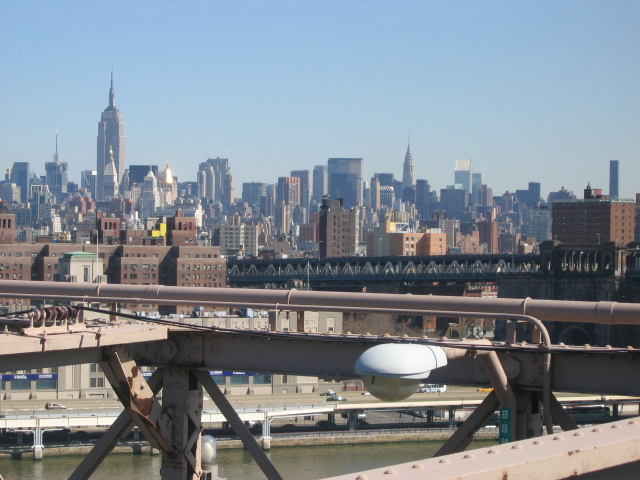 Midtown from Brooklyn Bridge. Photo: Mark Jaroski. Licensed under Creative Commo