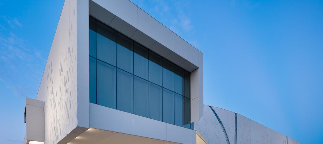 North-facing view of The Sweepers by Wang Shugang at the O'Donnell Athenaeum Phase I Museum. Photo: ©Mauricio Rojas, Courtesy of UT Dallas