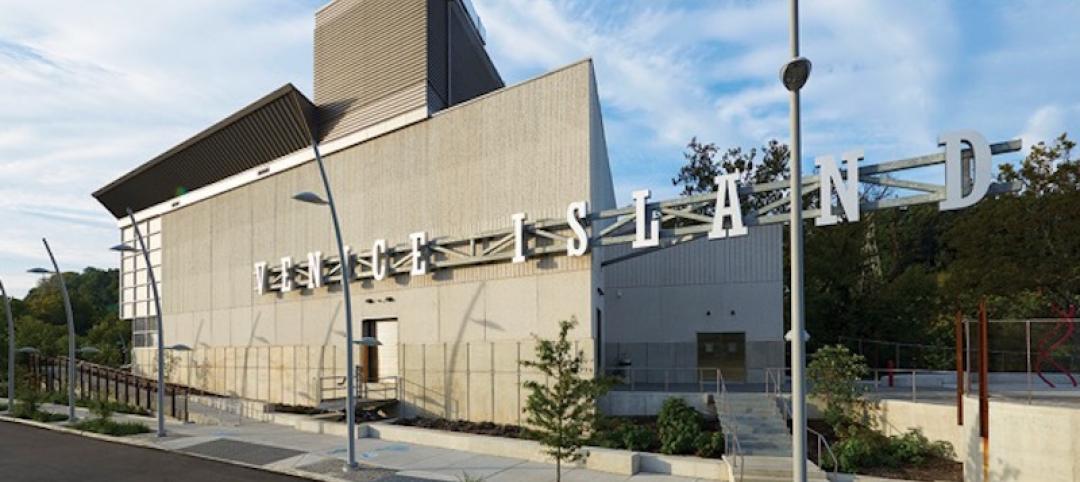 Exterior of the Venice Island Performing Art & Recreation Center