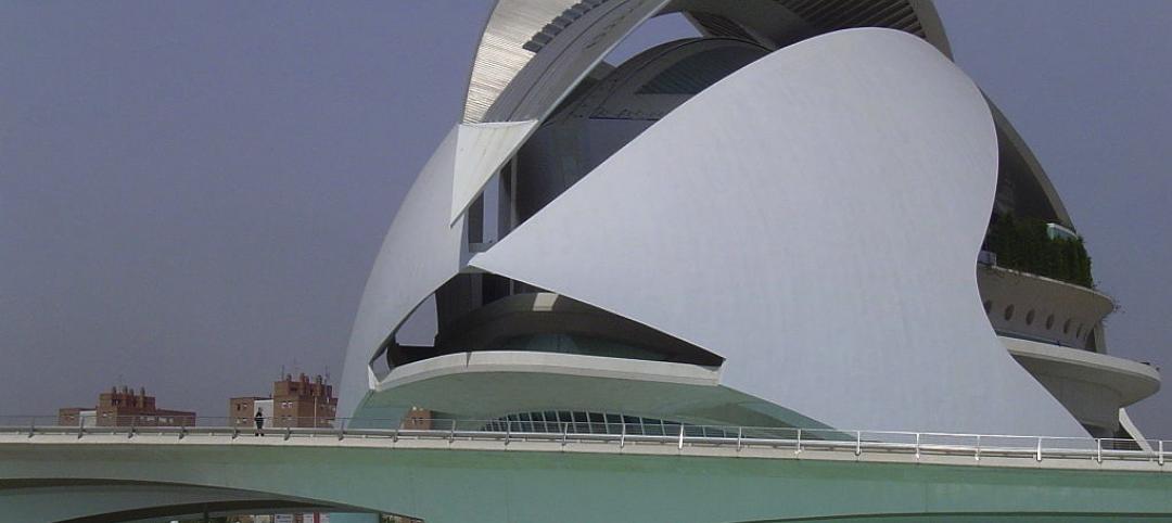 Photo: Palau de les Arts Reina Sofia by ToNToNi via Wikimedia Commons