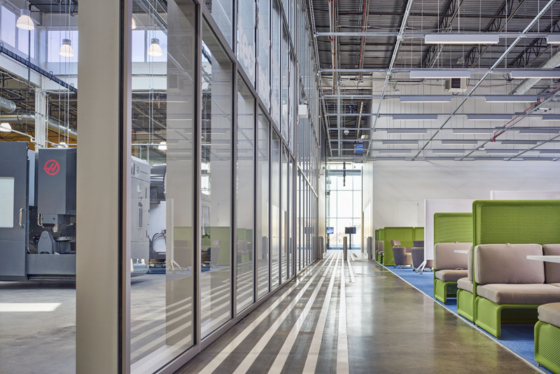 SOM-designed Manufacturing and Design Innovation Institute opens in Chicago